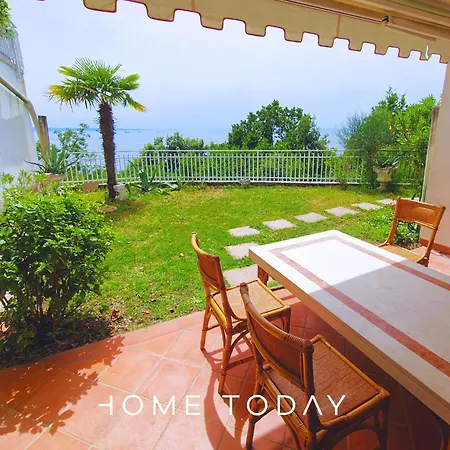Apartment Ht - Loft Al Castello Di Miramare Con Vista Grignano (Trieste)